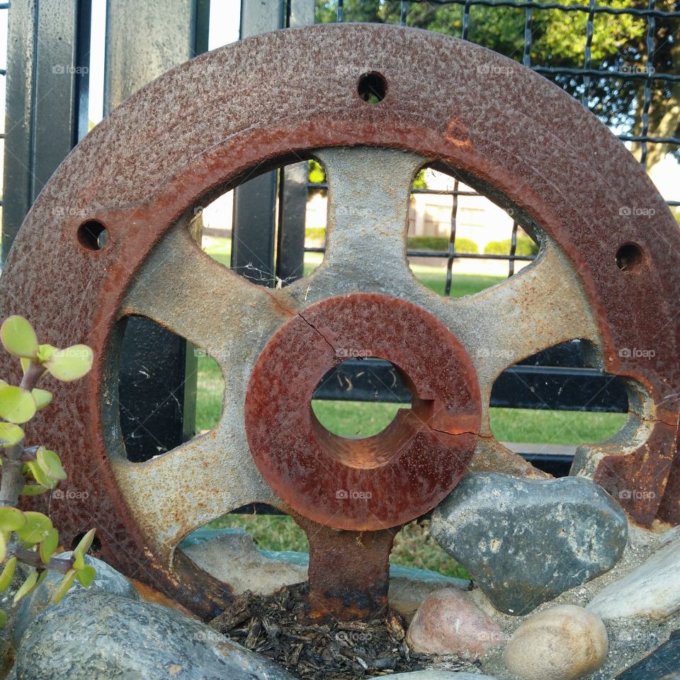 Rusty wheel
