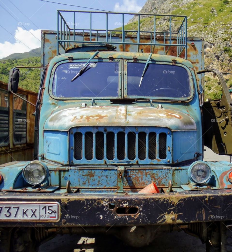 Vintage Studebaker (?) Truck ... where?  In the Caucasus Mountains of Russia!