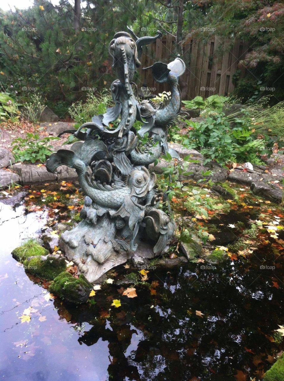 Garden sculpture