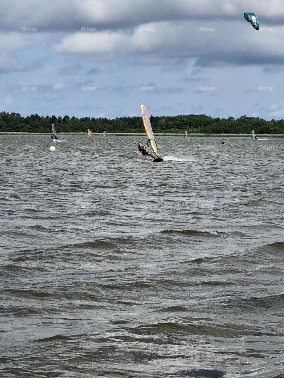 Windsurfing 