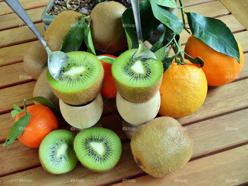 kiwi, fruits