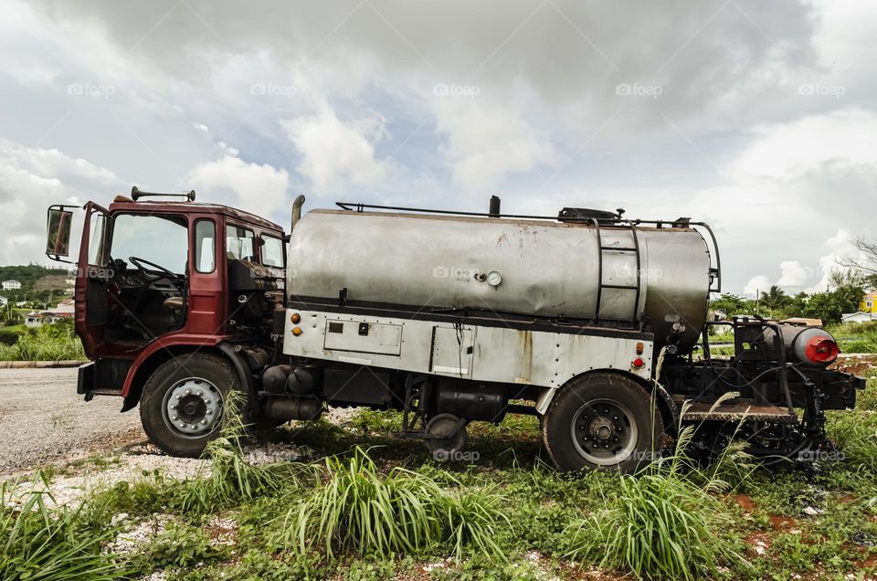 Side View Of Tar Truck