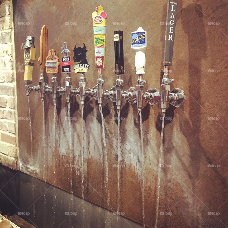 Which beer on tap do you like? (c)