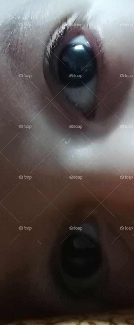 عيون بيبي Baby's eyes