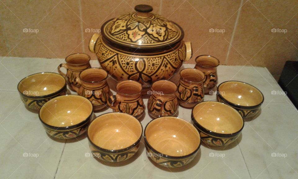 pottery set for soup