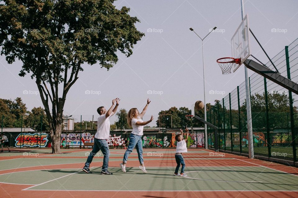 Family players basketball