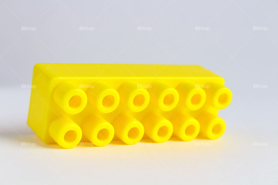 yellow block