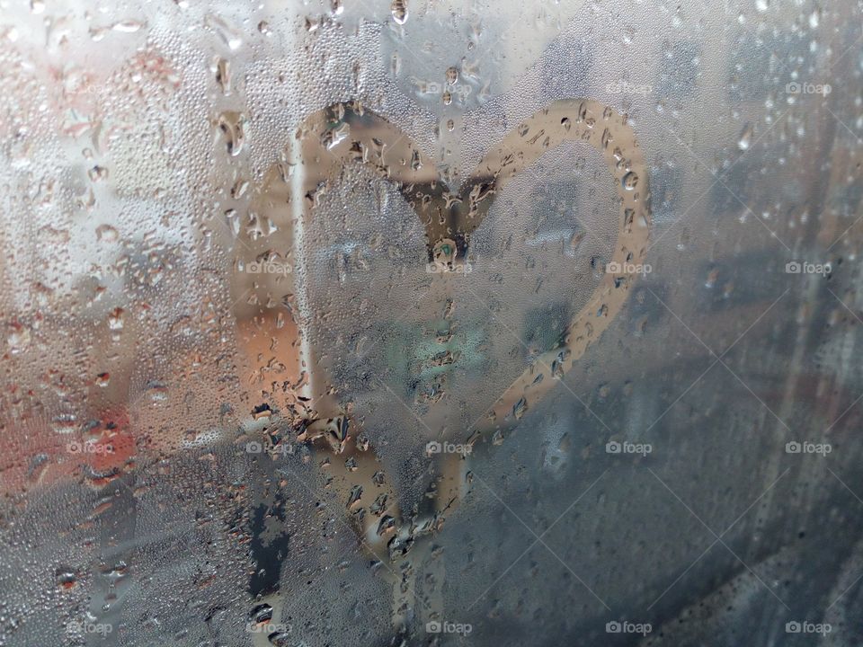 heart rain window