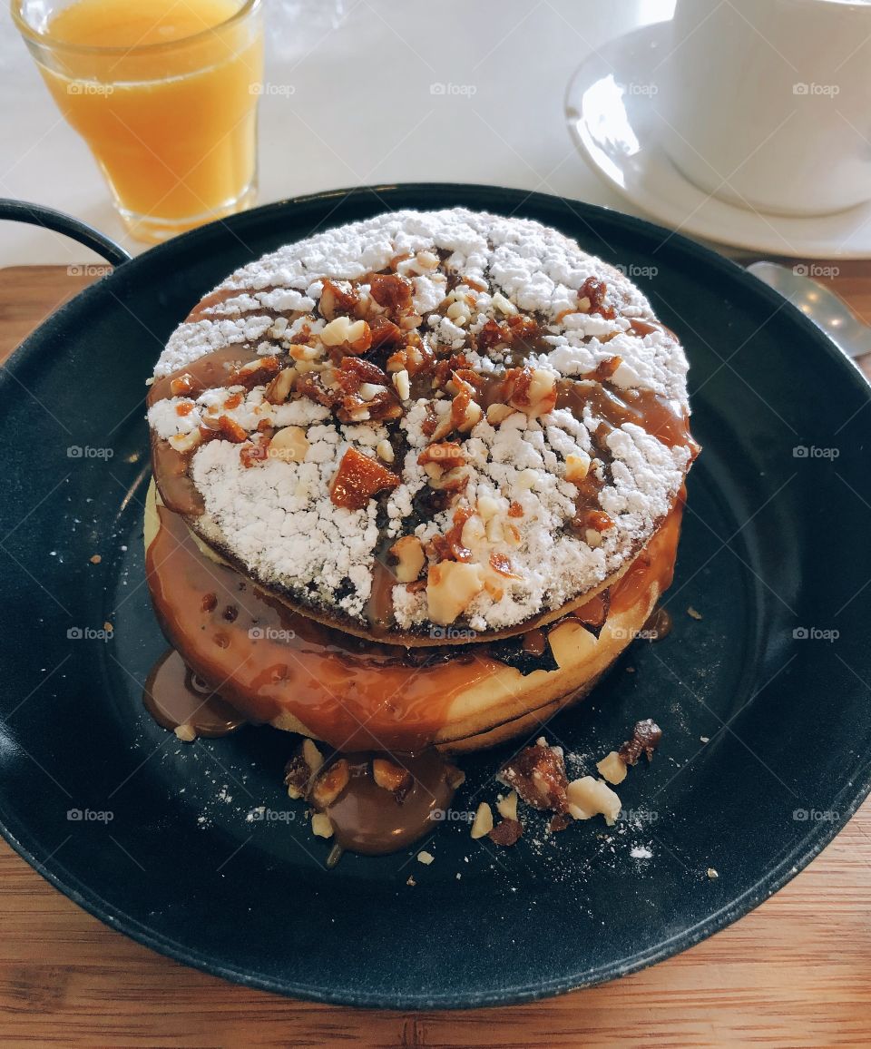 Caramel Pancakes