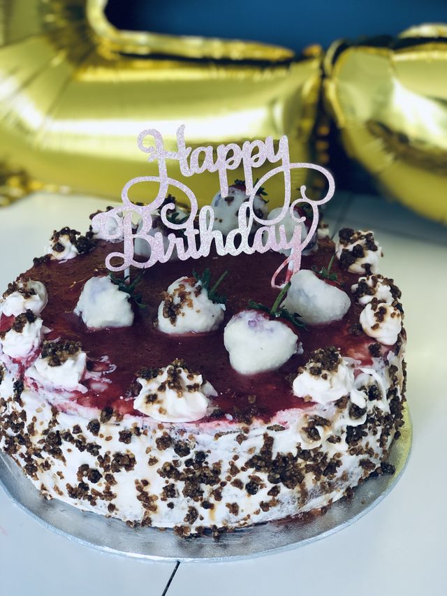 birthday cake