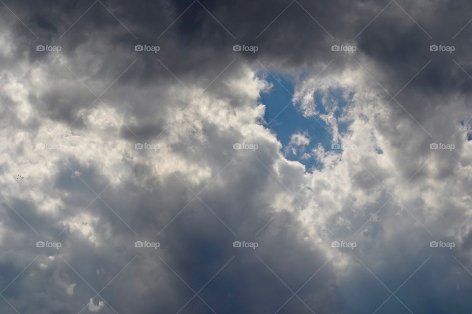 Clouds.Heart in The sky