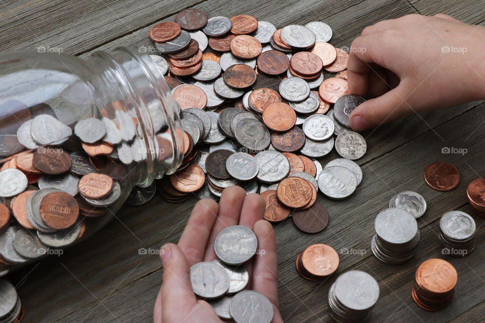 Counting coins from a jar