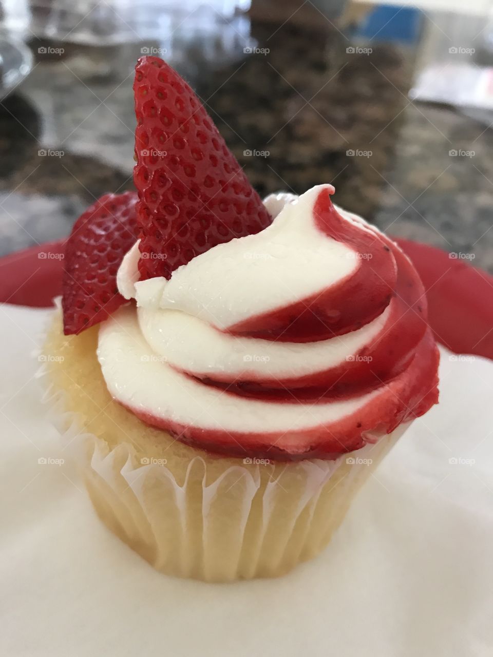 Delicious strawberry cupcake