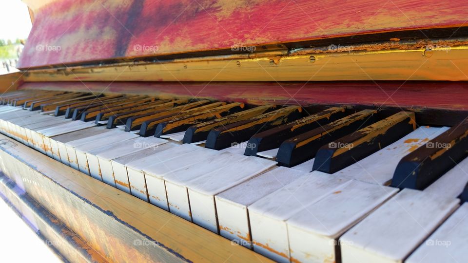 Abandoned of Piano