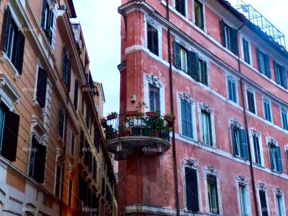 Roman Apartment
