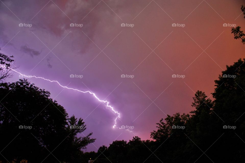 Beautiful lighting in the summer sky 