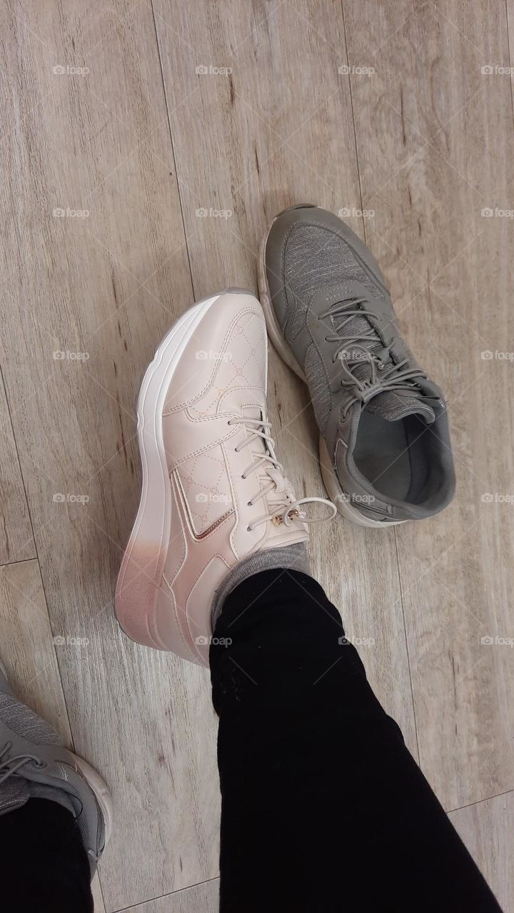 Schöne DamenSport Schuhe