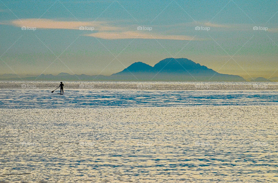 Relaxing afternoon surfing 
