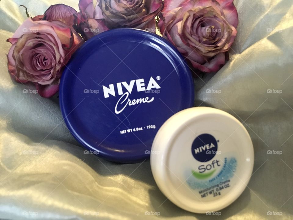 Nivea soft creme with roses 🌹