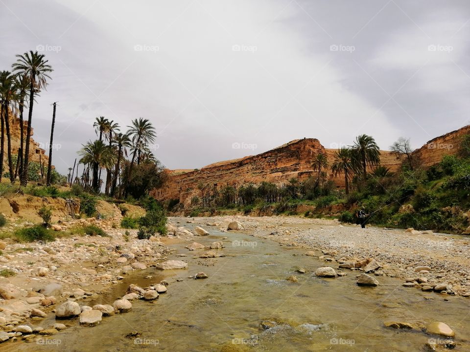 In the confinement of the Algerian state of Batna and its a small mountains and plateaus dangling house in the depths of time hang a village hanging on the banks of a valley, known as the Ghoffy terrace.