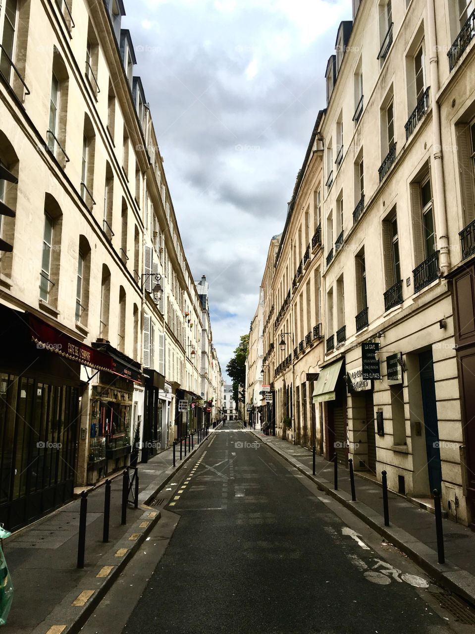 Parisian streets 