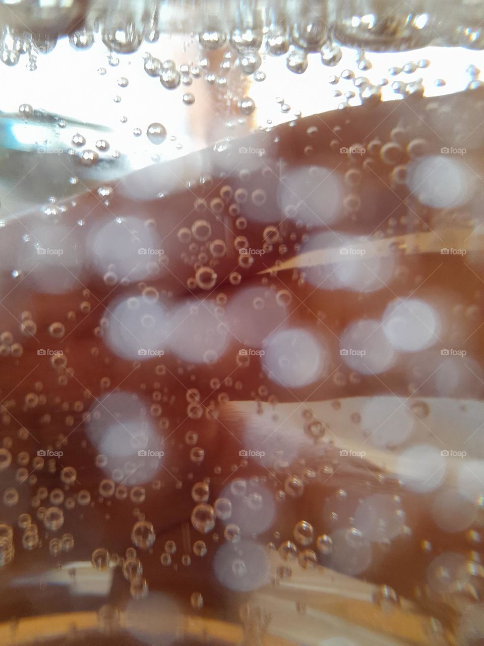 Bubbles🫧(●w●)🫧
Drinking Oulmles in a cup and noticing these cute Littles Bubbles ^^❤️🫧❤️
Oulmès Bulles Fruitées, a drink made from naturally sparkling mineral water and natural fruit juice 😌👍