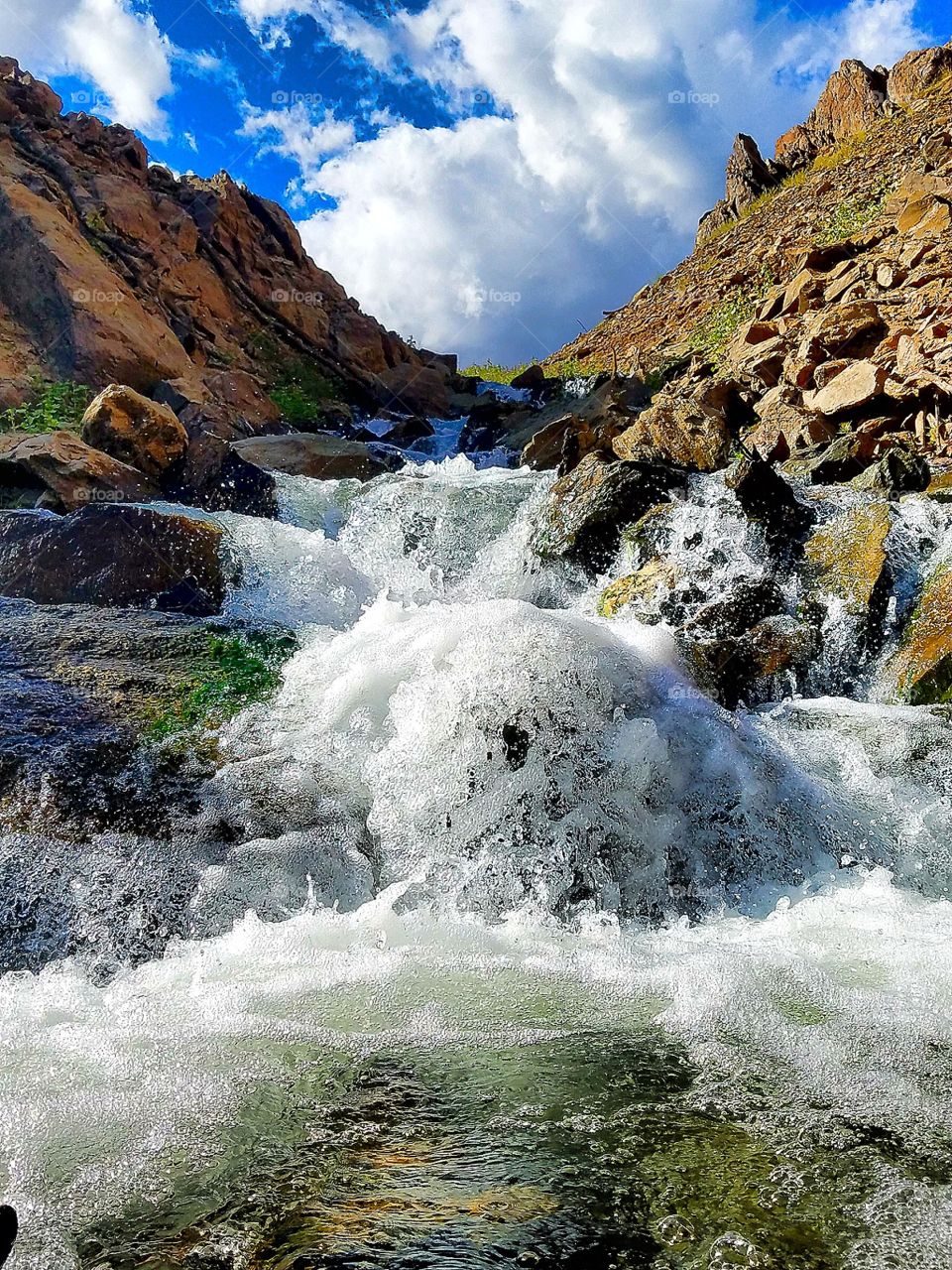 Hiking at Lime Saddle Marina