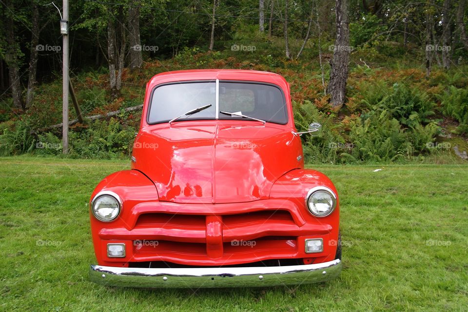 Red Chevrolet pickup 1952
