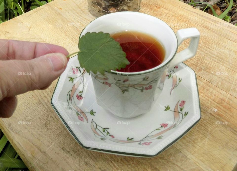 Tea with a touch of lemon