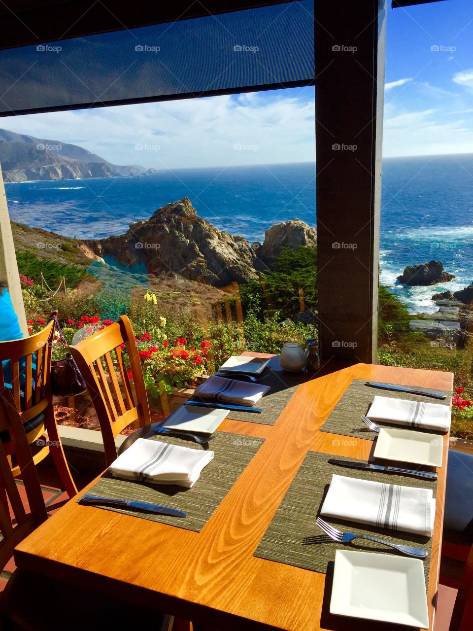 Dinner at Rock Point Restaurant on California coast, right off Highway1. Breathtaking taking views to delight your eyes! 