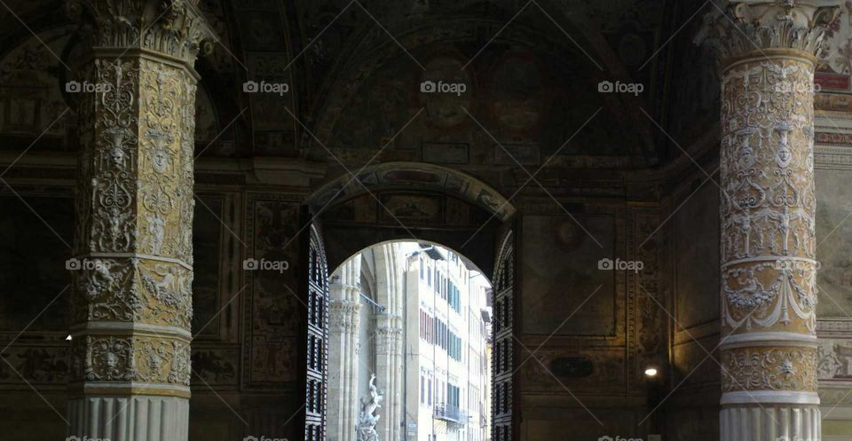 Florenze Columns
