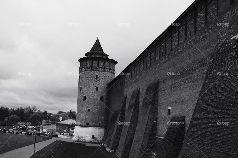 Оne of the walls of the Kolomna Kremlin.  Corner Tower. October 2022.