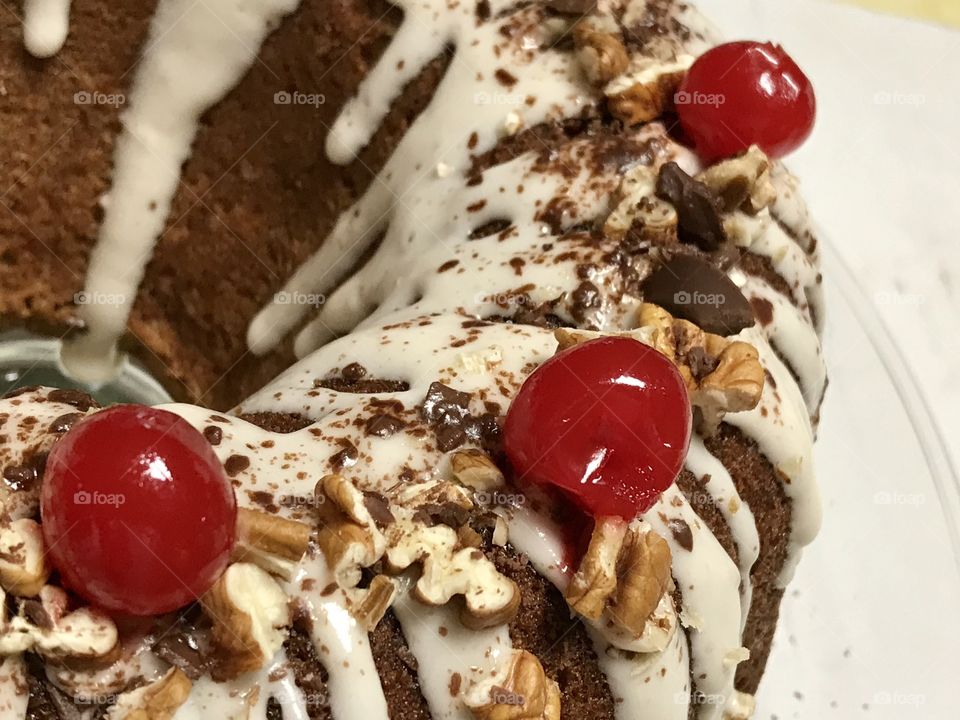 Bundt cake with nuts and cherries 