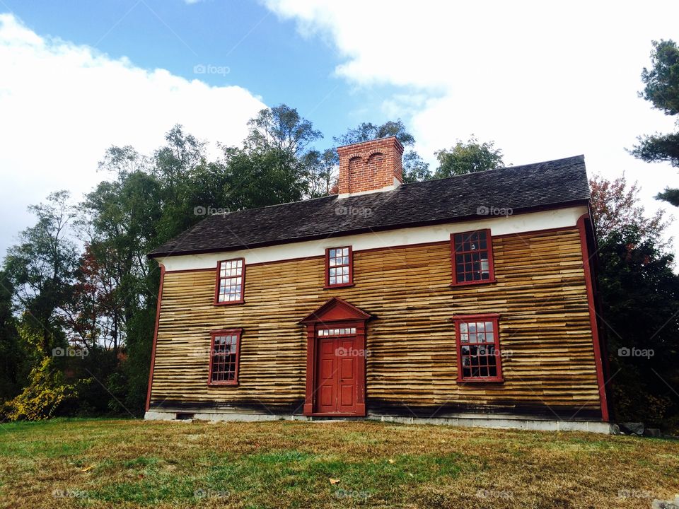 Captain William Smith House. The Capt. William Smith House located on the revolutionary 'Battle Road' in Lincoln Massachusetts. 