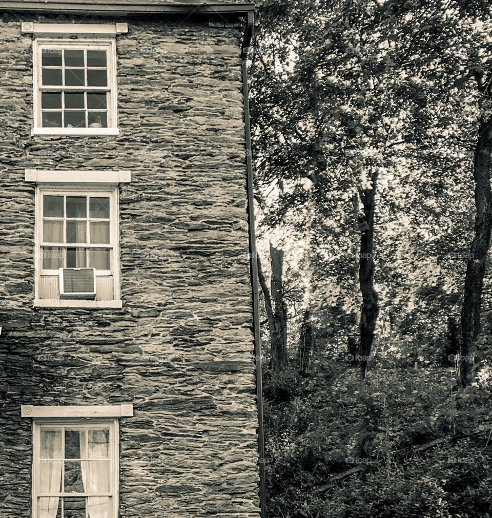 Historical house with regtangle windows 