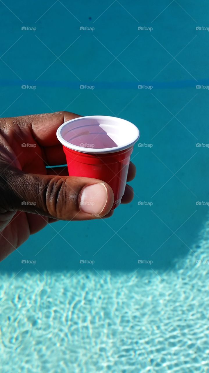 mini red cup