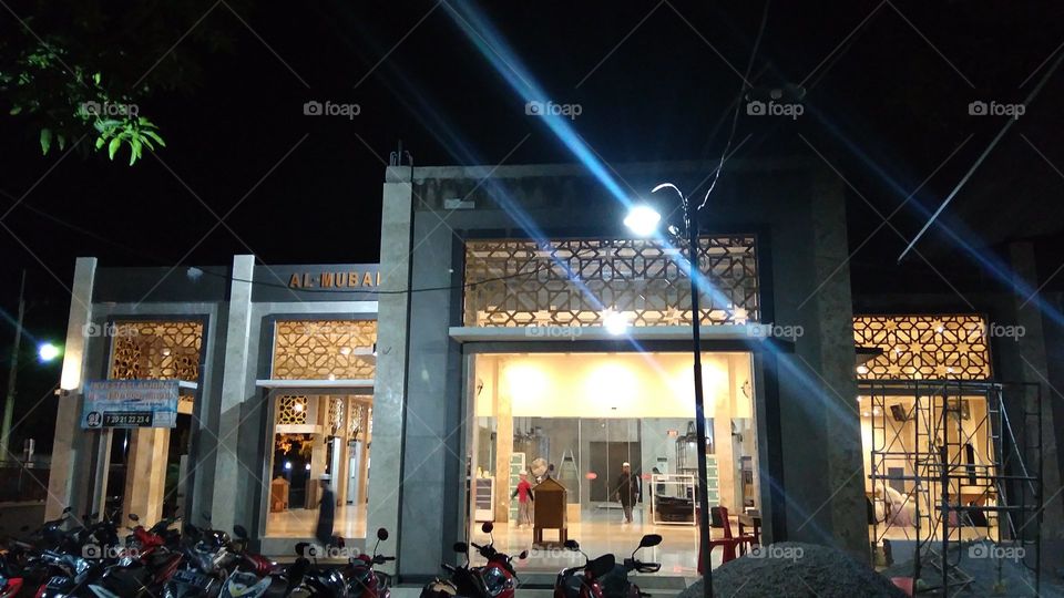 Mosque of Mubarok at the night