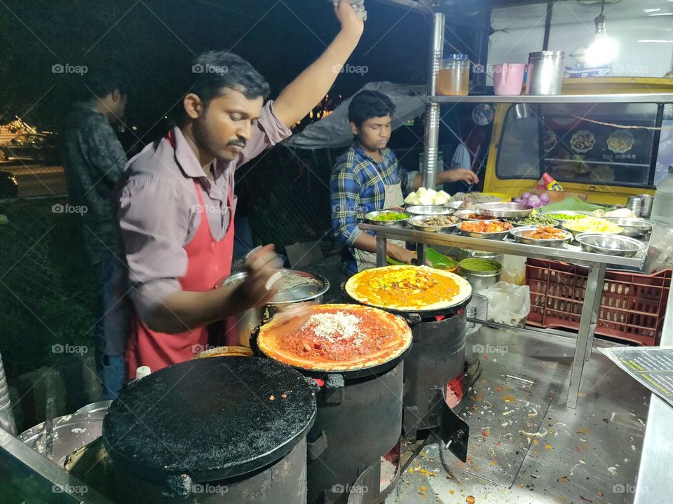 delicious pav bhaji in making on the streets of Bangalore, India