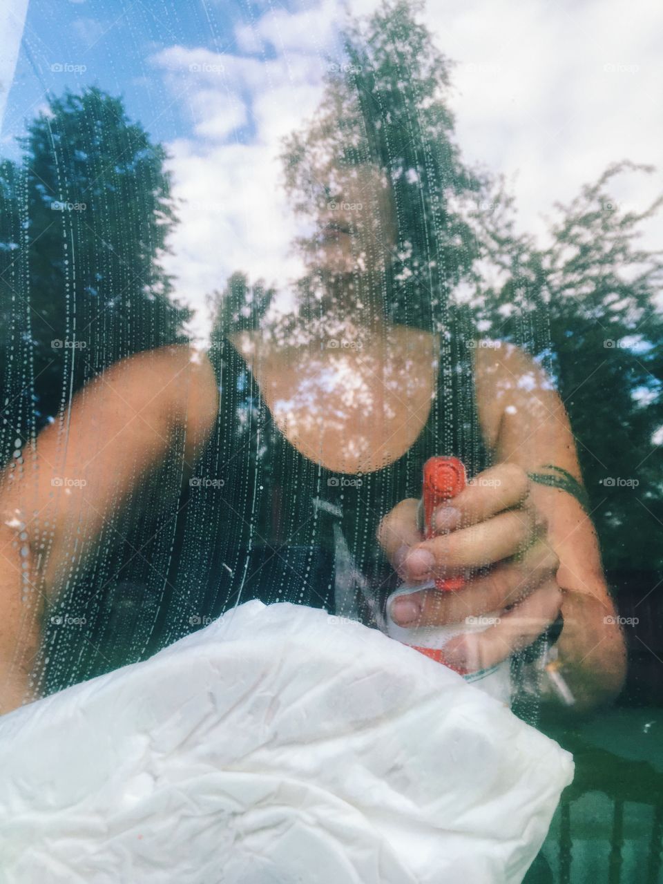 Cleaning the window