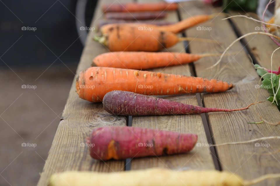 Different colors of carrots 