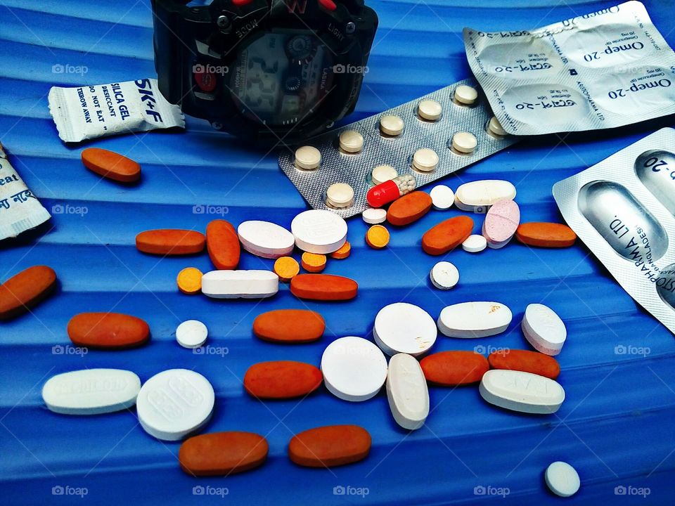 Tablets & capsules medicine.
