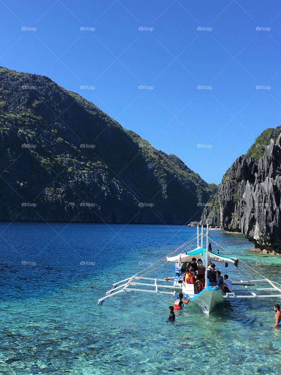 Adventure on seas- exploring the islands of Palawan, Philippines