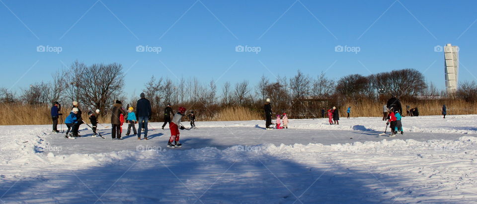 Ice skating and ice hockey in Malmö.