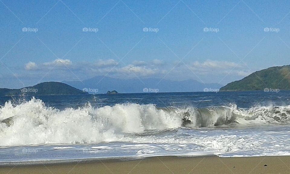 Ondas... marés, praia, ressaca.