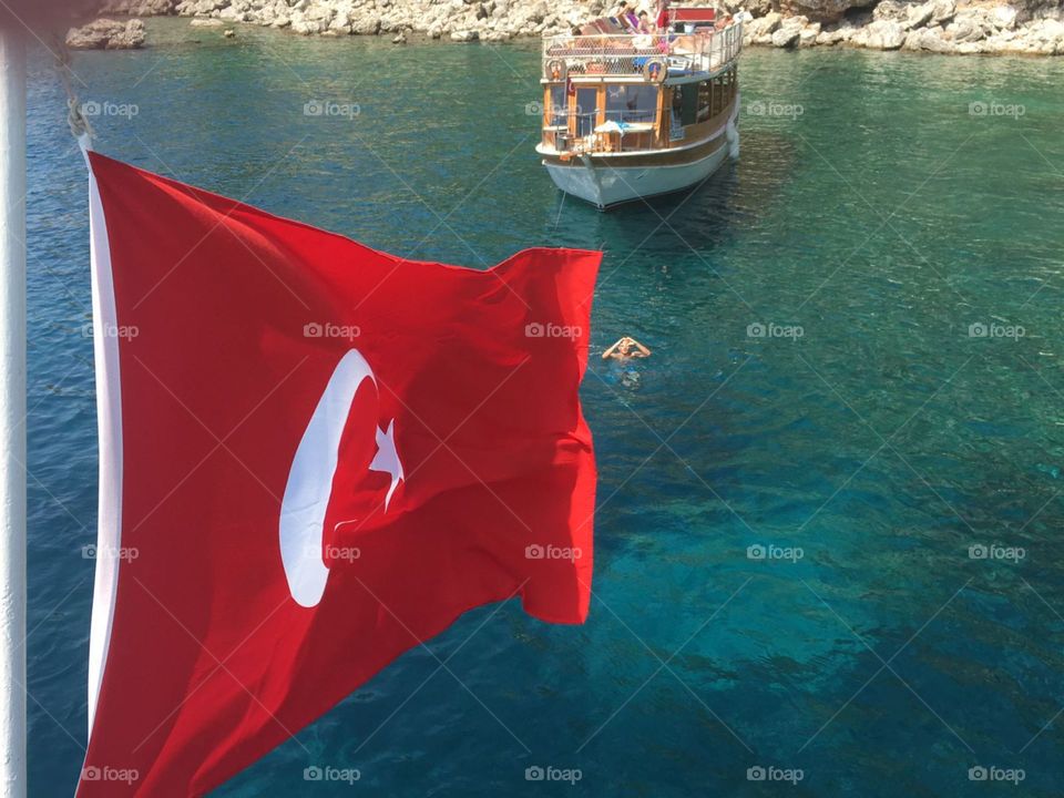 Sea turkish flag