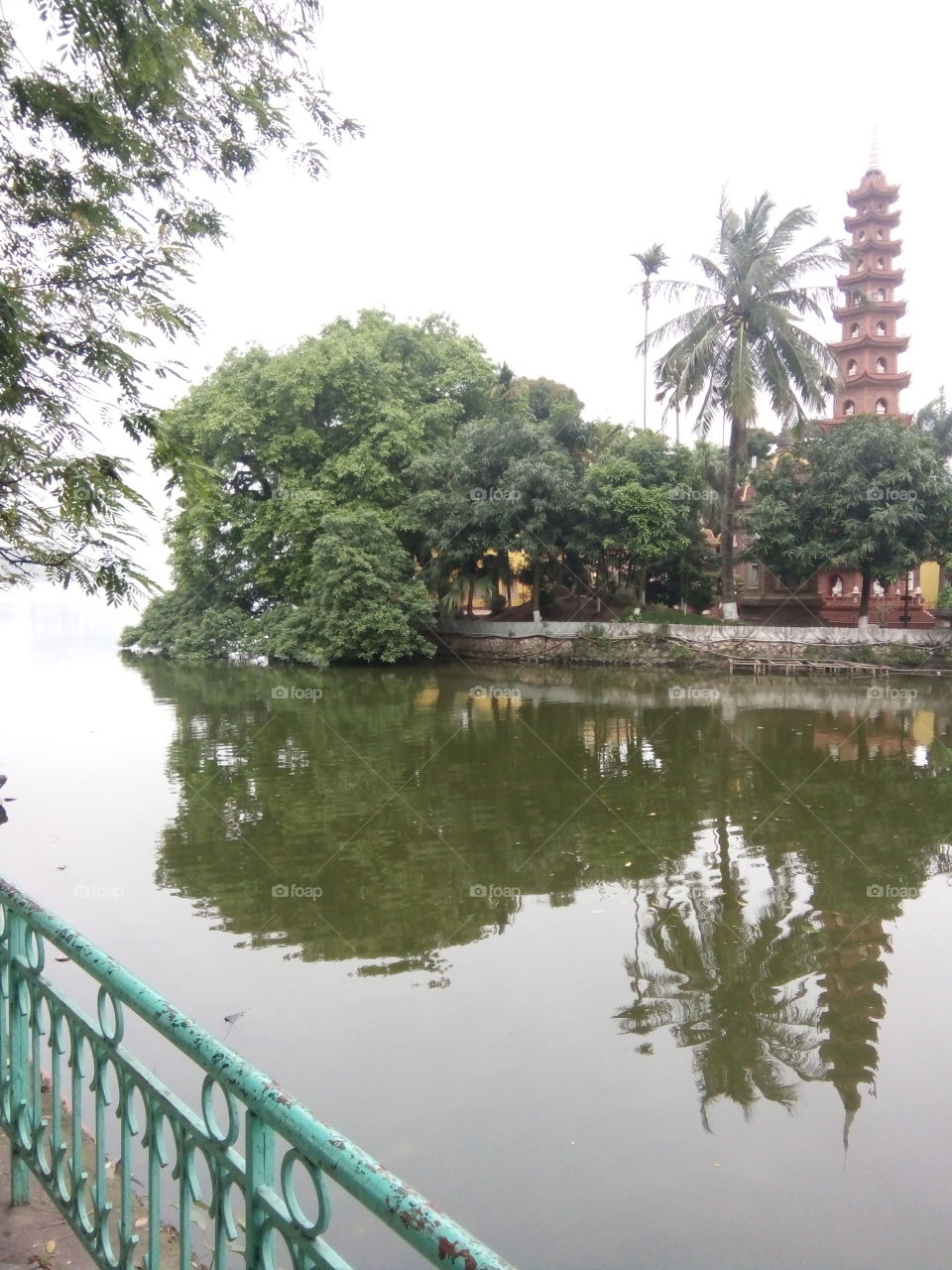 pagoda in Island