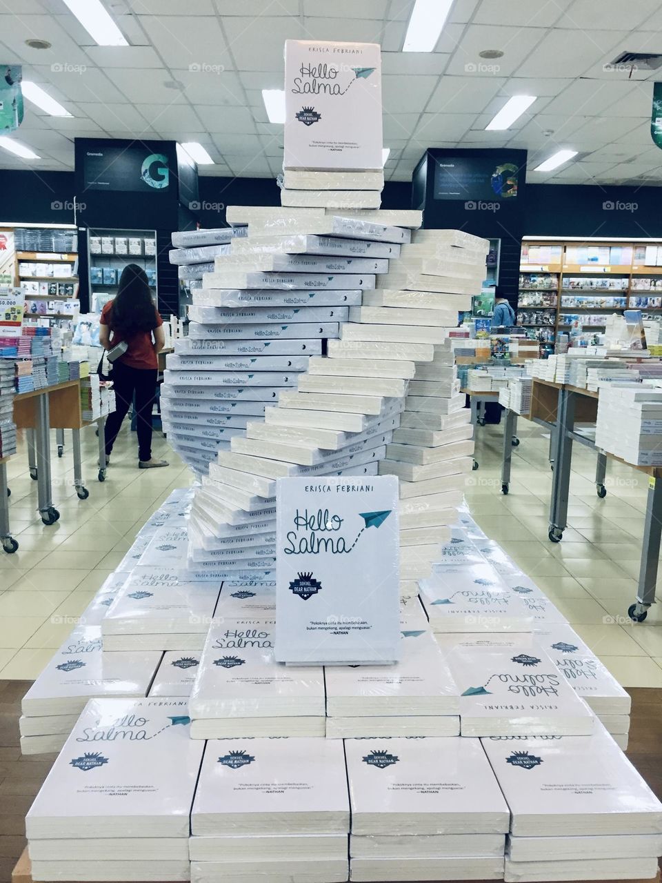 arrangement of books