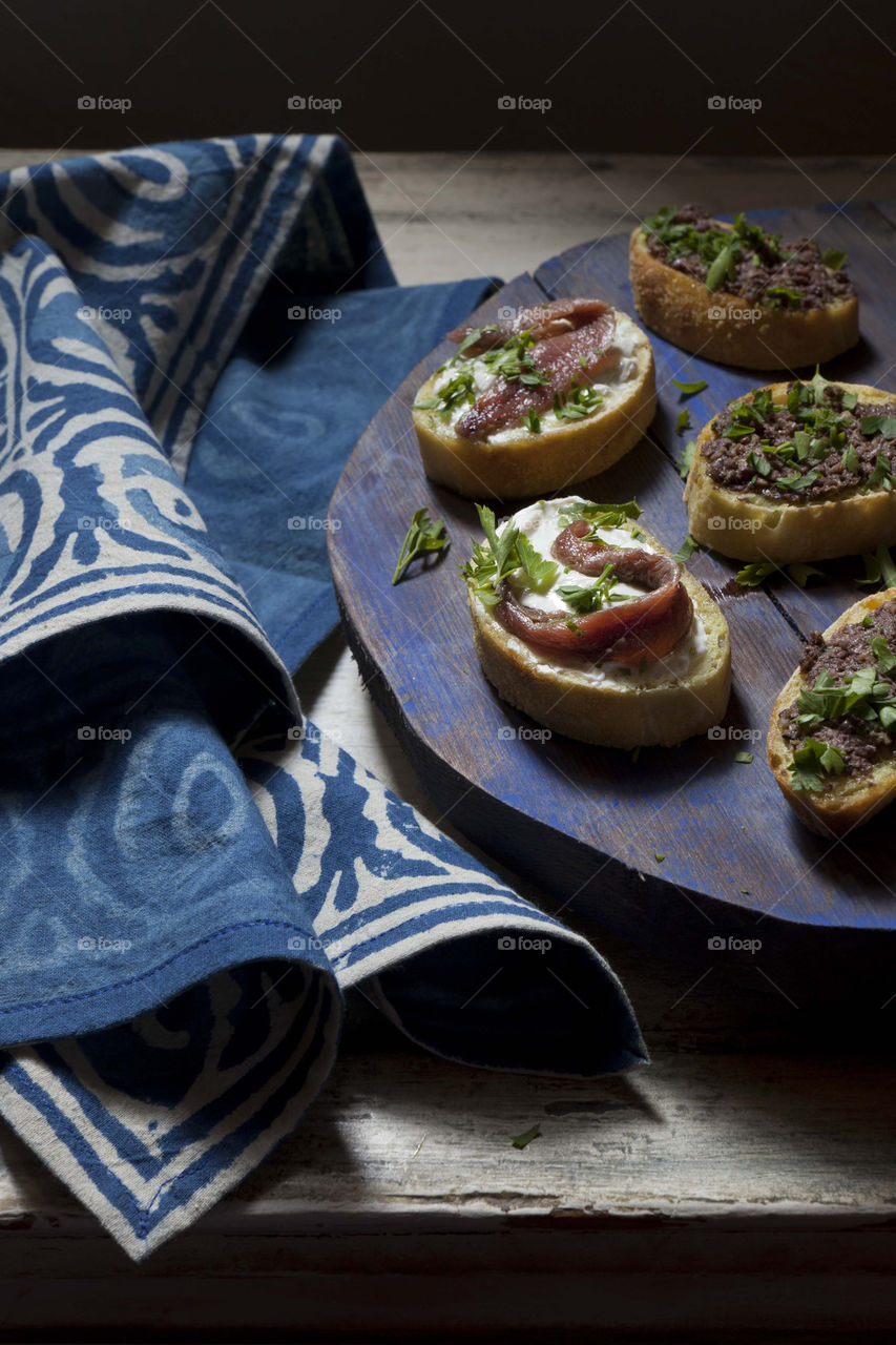 anchovies canapes