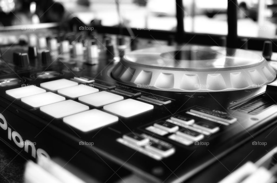 DJ Marcus Angel in the mix