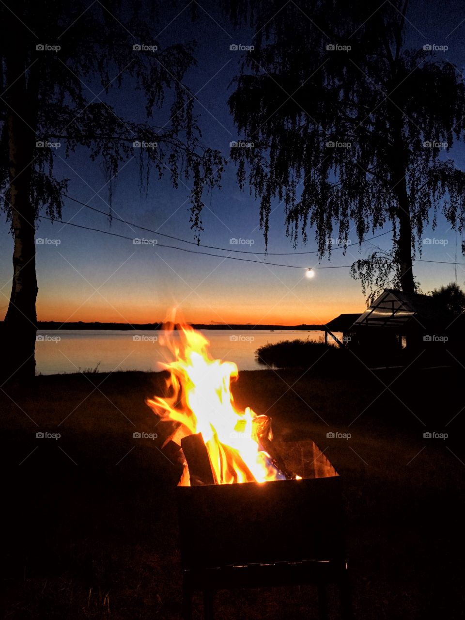 Sunset on the lake 